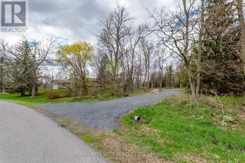 6537 Tree Haven Road South Glengarry ON K0C 2E0