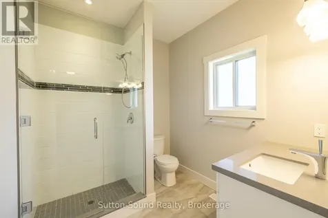 368 5th Ave A Avenue West Owen Sound ON N4K 6S7