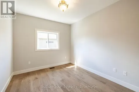 368 5th Ave A Avenue West Owen Sound ON N4K 6S7