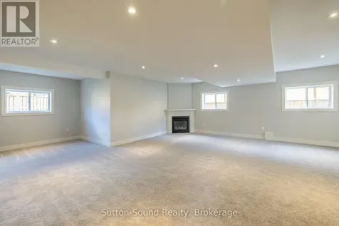 368 5th Ave A Avenue West Owen Sound ON N4K 6S7