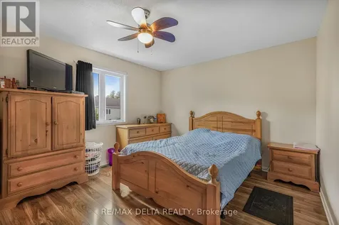 786 Lawrence Street Clarence-rockland ON K4K 1C5