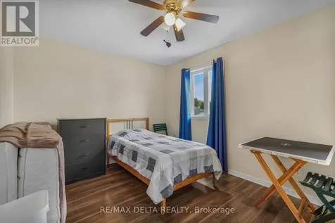 786 Lawrence Street Clarence-rockland ON K4K 1C5