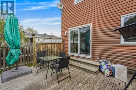 786 Lawrence Street Clarence-rockland ON K4K 1C5