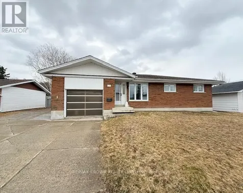 17 Erickson Avenue Kapuskasing ON P5N 2K8