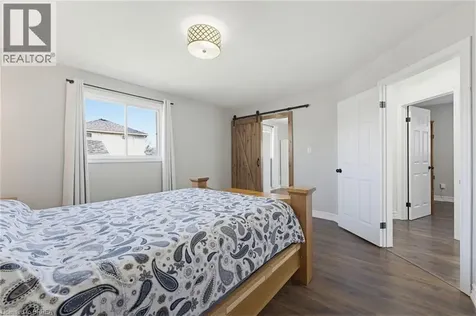 60 St. Patrick's Drive Brantford ON N3T 6L4