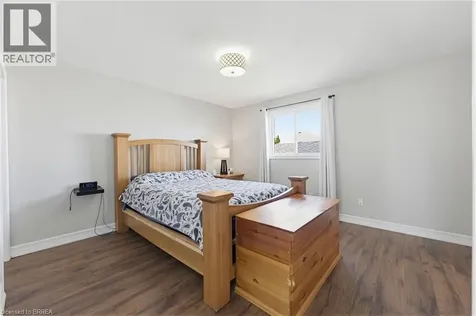 60 St. Patrick's Drive Brantford ON N3T 6L4