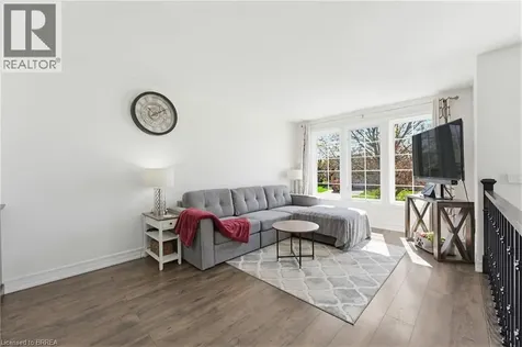 60 St. Patrick's Drive Brantford ON N3T 6L4