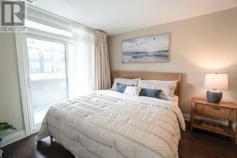 323 Winona Avenue Ottawa ON K1Z 5H3