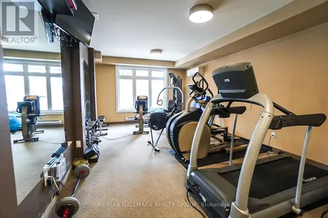 323 Winona Avenue Ottawa ON K1Z 5H3