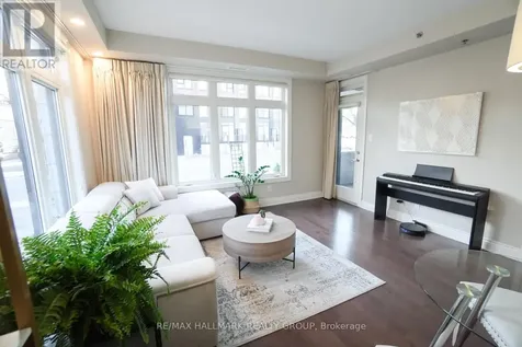 323 Winona Avenue Ottawa ON K1Z 5H3