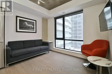 105 Champagne Avenue South Ottawa ON K1S 5E5