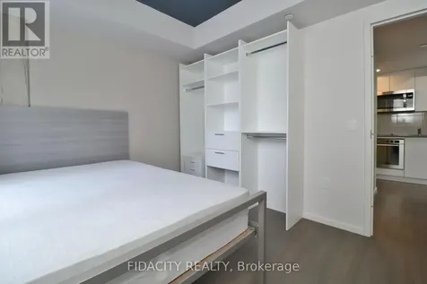 105 Champagne Avenue South Ottawa ON K1S 5E5