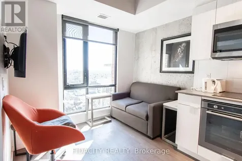 105 Champagne Avenue South Ottawa ON K1S 5E5