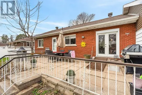 46 Macfarlane Road Ottawa ON K2E 6V5