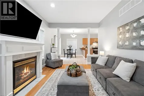 27 Spruce Boulevard Acton ON L7J 2Y3