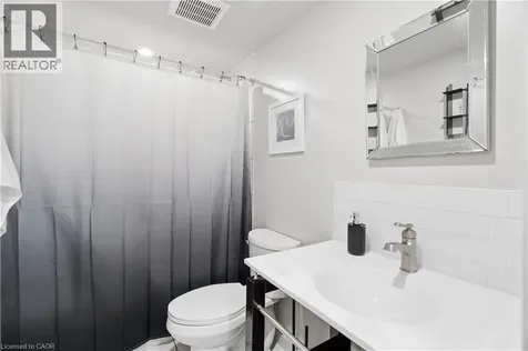 27 Spruce Boulevard Acton ON L7J 2Y3