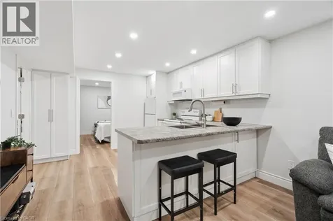 27 Spruce Boulevard Acton ON L7J 2Y3