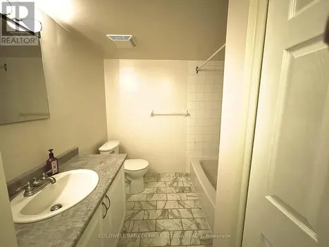 1025 Grenon Avenue Ottawa ON K2B 8S5