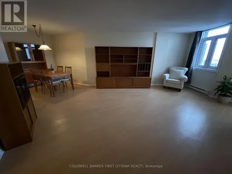 1025 Grenon Avenue Ottawa ON K2B 8S5