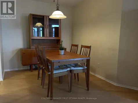 1025 Grenon Avenue Ottawa ON K2B 8S5