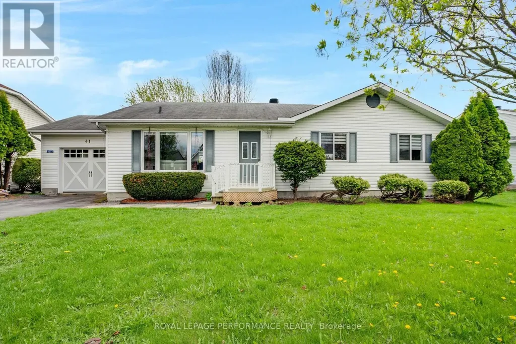 6277 Macrae Court South Glengarry ON K0C 1E0