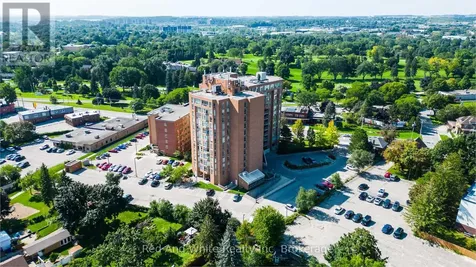 1414 King Street East Kitchener ON N2G 4T8