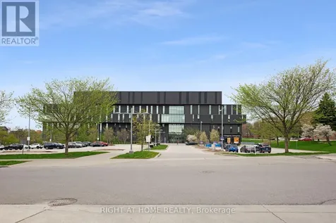 275 Larch Street Waterloo ON N2L 3R2