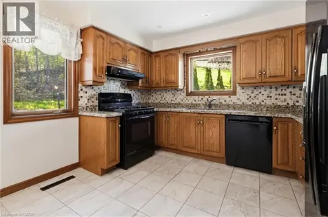 84 Homeside Avenue Hamilton ON L8G 3H1