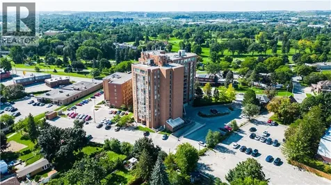 1414 King Street East Kitchener ON N2G 4T8
