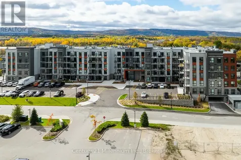 4 Kimberly Lane Collingwood ON L9Y 5T6