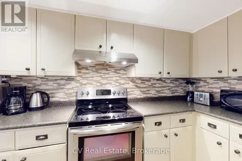 110 Fairway Court Blue Mountains ON L9Y 0P8