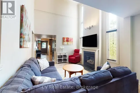110 Fairway Court Blue Mountains ON L9Y 0P8