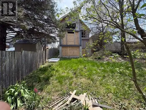 208 Grange Street Guelph (st. George's) ON N1E 2W1