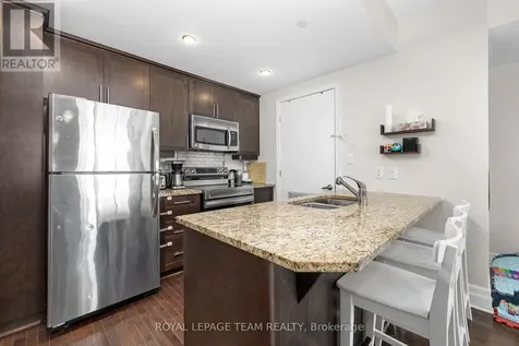 950 Marguerite Avenue Ottawa ON K1K 3T8
