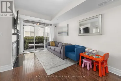 950 Marguerite Avenue Ottawa ON K1K 3T8