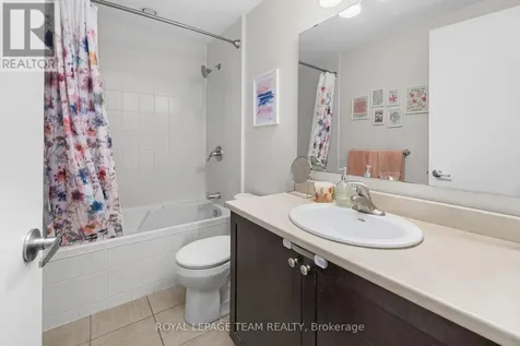 950 Marguerite Avenue Ottawa ON K1K 3T8