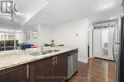 950 Marguerite Avenue Ottawa ON K1K 3T8