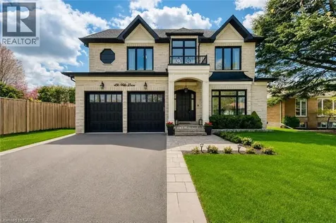 436 Willis Drive Oakville ON L6L 4V5