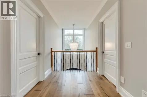 436 Willis Drive Oakville ON L6L 4V5
