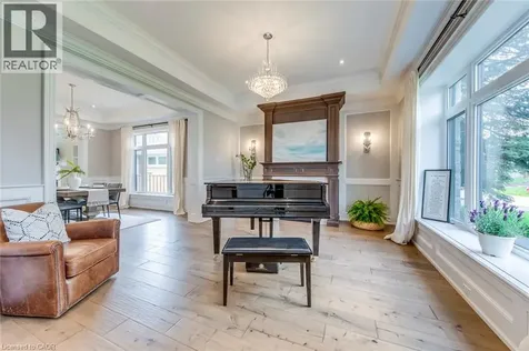 436 Willis Drive Oakville ON L6L 4V5
