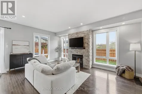375 Cooks Mill Crescent Ottawa ON K1V 2N2