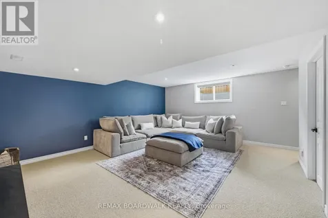 375 Cooks Mill Crescent Ottawa ON K1V 2N2