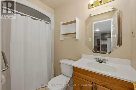 73 Southpark Drive Ottawa ON K1B 3B5