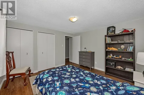 73 Southpark Drive Ottawa ON K1B 3B5