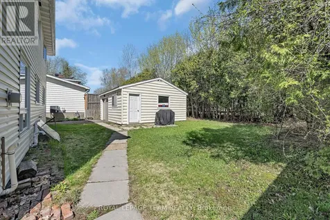 73 Southpark Drive Ottawa ON K1B 3B5