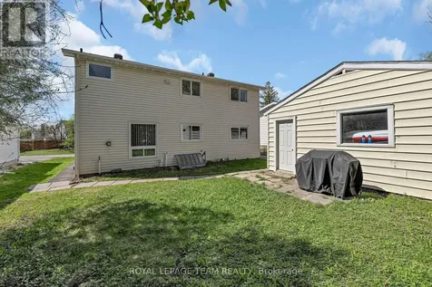 73 Southpark Drive Ottawa ON K1B 3B5