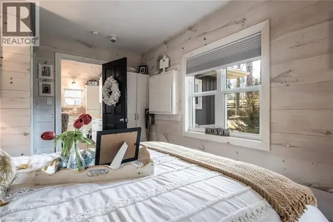 516 Fifth St Street North Belwood ON N0B 1J0