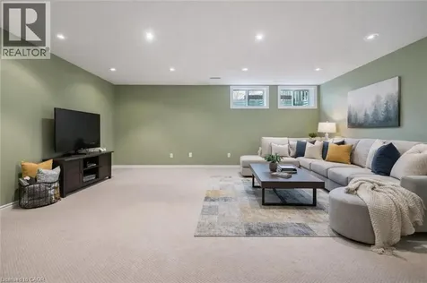 210 Dawn Avenue Guelph ON N1G 5L5