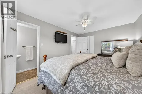 1177 Westerdam Road Mississauga ON L4Y 2H3