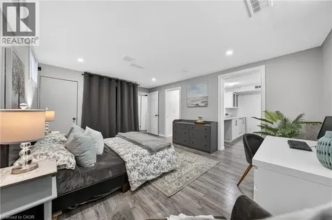 1177 Westerdam Road Mississauga ON L4Y 2H3